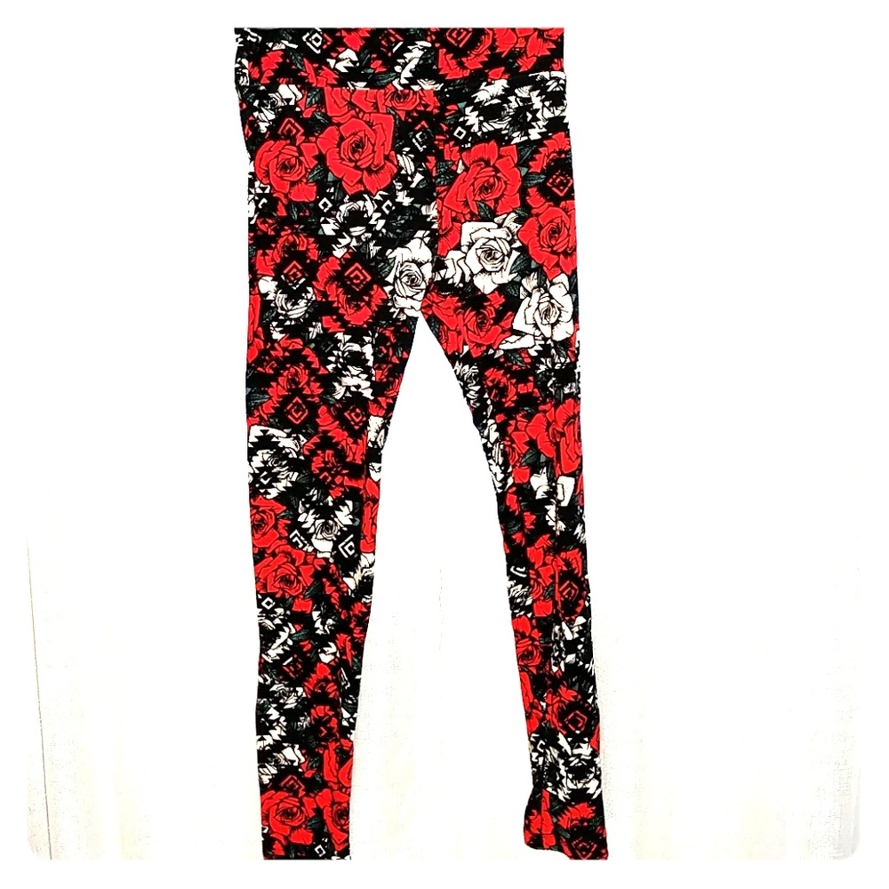 LuLaRoe one size red rose leggings BNWOT
